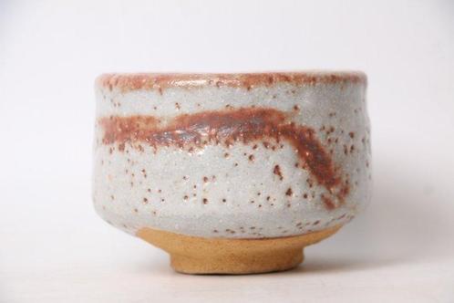 Een prachtige Shino ware  matcha theekom - Keramiek -, Antiek en Kunst, Antiek | Overige Antiek