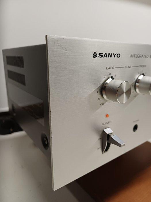 SANYO - DCA 20 Solid state geïntegreerde versterker, Audio, Tv en Foto, Radio's