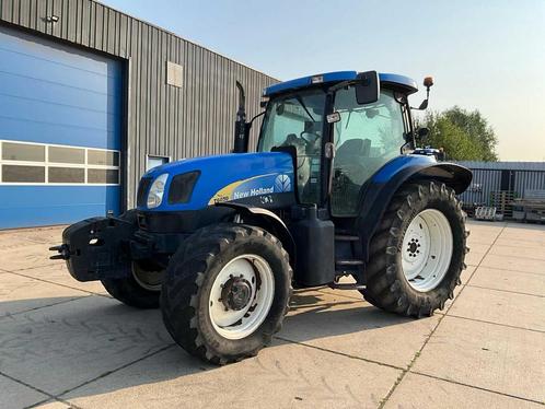 New Holland T6030 Vierwielaangedreven landbouwtractor, Zakelijke goederen, Landbouw | Tractoren