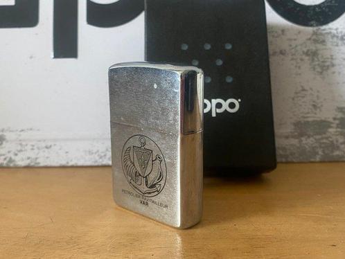 Zippo - PETROLIER RAVITAILLEUR VAR - Zonder Minimumprijs -, Verzamelen, Rookartikelen, Aanstekers en Luciferdoosjes
