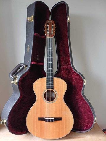 Taylor - 812e-N Mint! -  - Klassieke gitaar - 2013 beschikbaar voor biedingen