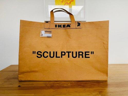 Virgil Abloh x IKEA - Sculpture bag, Antiquités & Art, Antiquités | Meubles | Chaises & Canapés