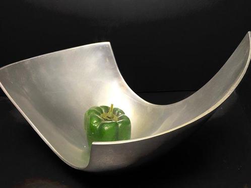 Metaal - Fruitmand - Gepolijst aluminium, Antiek en Kunst, Antiek | Meubels | Tafels