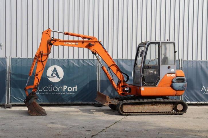 Veiling: Rupsgraafmachine Hitachi EX45.2 Diesel 26.5kW 1999, Zakelijke goederen, Machines en Bouw | Kranen en Graafmachines, Ophalen