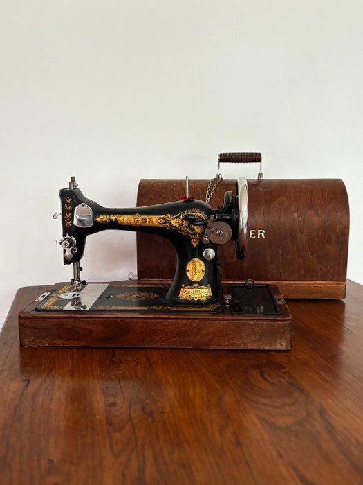 Singer 28k (1929) Naaimachine - IJzer, Antiek en Kunst, Kunst | Designobjecten