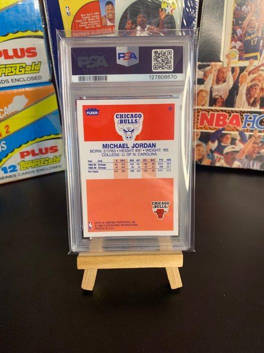 1996 Fleer Michael Jordan #4 - PSA 8 - 1 Graded card, Verzamelen, Stickers