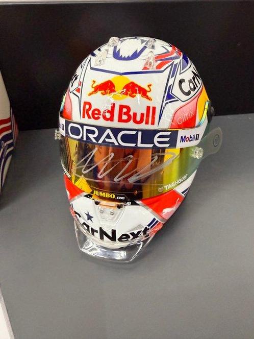 Max Verstappen - 2022 - Casque à léchelle 1/2, Verzamelen, Automerken, Motoren en Formule 1