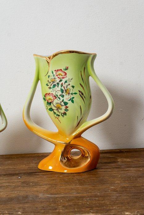 Bloempot (2) - geëmailleerde bloemen - Porselein - decoratie, Antiek en Kunst, Curiosa en Brocante