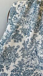 Tissu double largeur en toile de Jouy à motif bleu encre