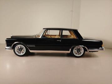 CMF 1:18 - Coupé miniature - Mercedes-Benz 600 (W 100)