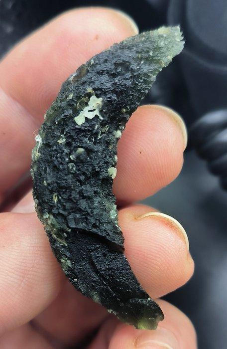 Moldavite - de Nesm, Bohême du Sud - forme remarquable,, Verzamelen, Mineralen en Fossielen