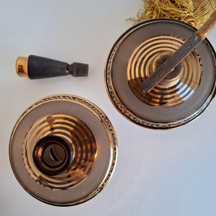 Parfumfles (2) - Glas, Metaal, Antiquités & Art, Antiquités | Verre & Cristal