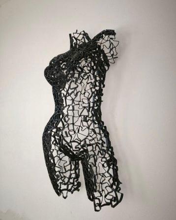Alec Studio - Alec Studio - sculptuur, Torso Femenino - 80