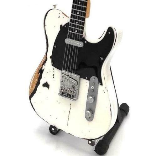 Miniatuur Fender Telecaster gitaar met gratis standaard, Verzamelen, Film en Tv, Beeldje, Replica of Model, Nieuw, Verzenden