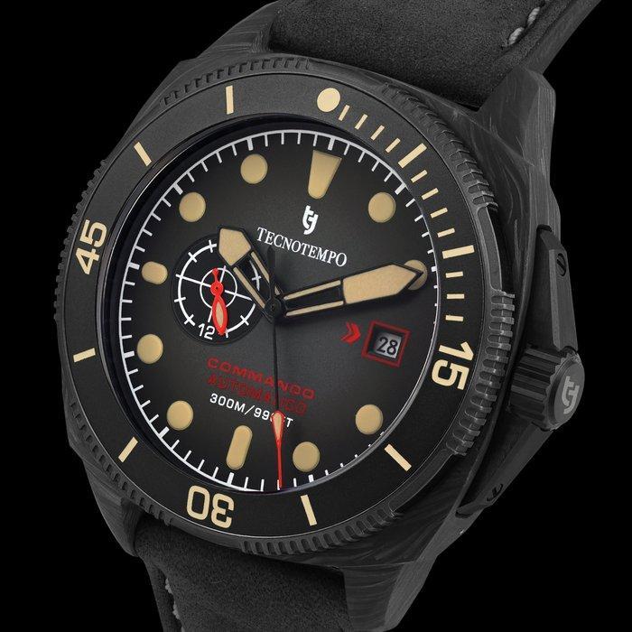 Tecnotempo - Commando - Forged Carbon & Titanium -, Handtassen en Accessoires, Horloges | Heren