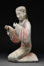 Oud-Chinees, Han-dynastie Gipsen beeld van knielende