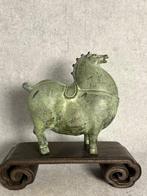 Tang - Stijl paard incl. sokkel - Brons, Hout - China - Eind