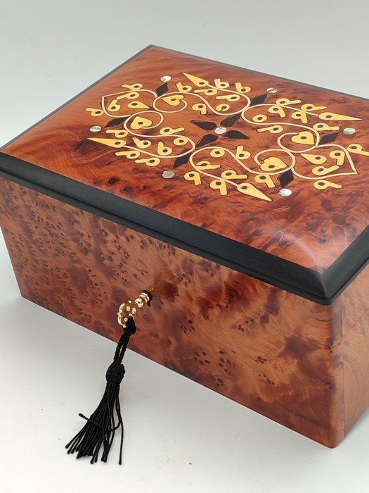 Boîte à bijoux - Bois (Thuya), Bois, Nacre, Marqueterie,, Antiek en Kunst, Antiek | Overige Antiek