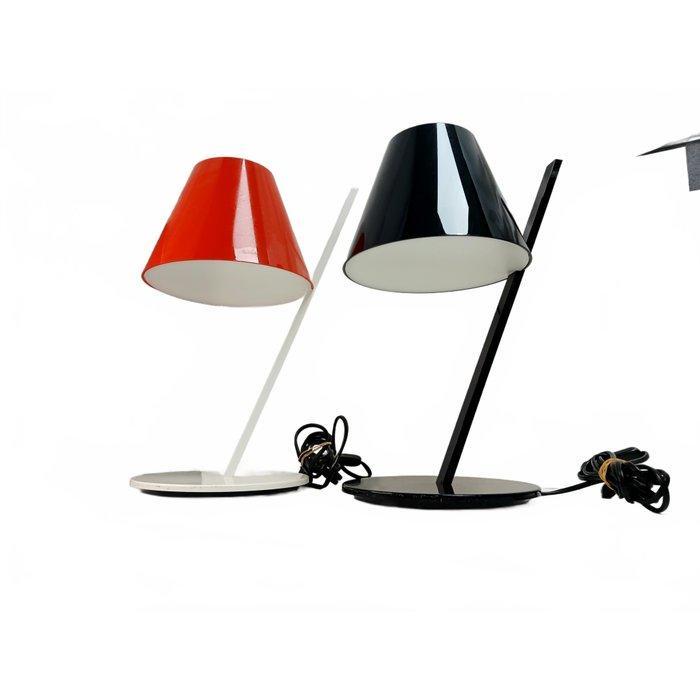 Artemide - Quaglio Simonelli - Lampe de table (2) - La, Antiquités & Art, Antiquités | Éclairage