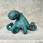 Beeld, No Reserve Price - A Octopus Sculpture in Patinated