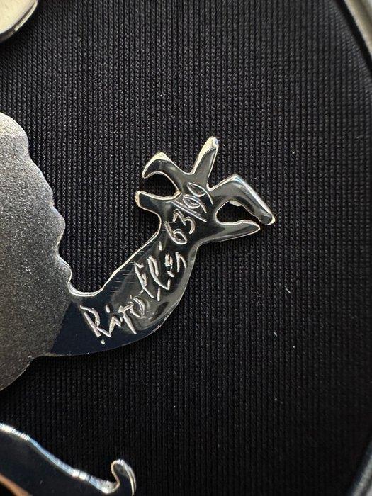 Juan García Ripollés (1932) - Sol - silver pendant, Antiek en Kunst, Kunst | Designobjecten