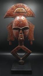 prachtige relikwiekamer kota - Bakota - Gabon (Zonder