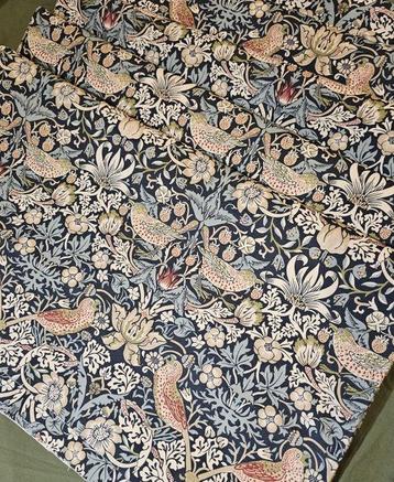 William Morris Art Nouveau Stof Strawberry Thief -