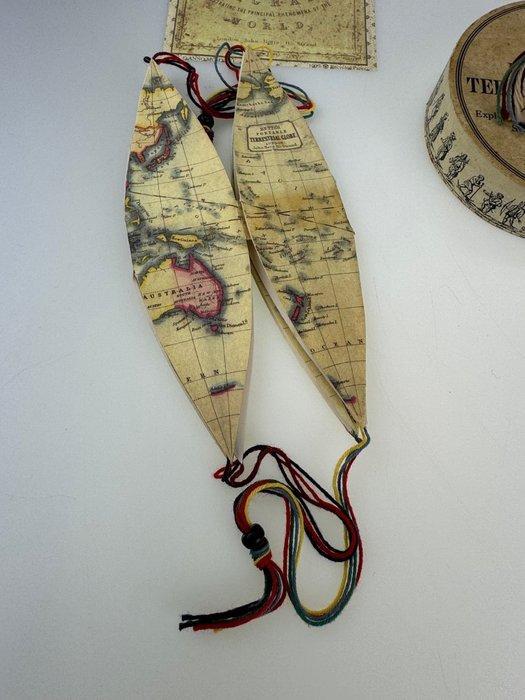 Terrestrial table globe - Betts’s Portable Globe - 1990-2000, Antiek en Kunst, Curiosa en Brocante