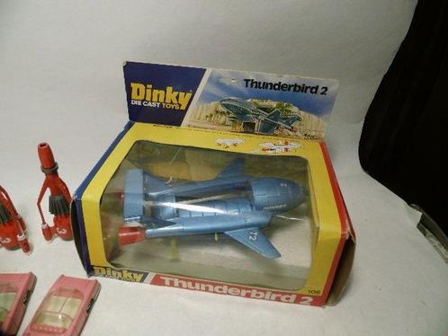 Dinky Toys, Matchbox - Modelraket (13) - Thunderbird 2-, Hobby en Vrije tijd, Modelauto's | 1:5 tot 1:12