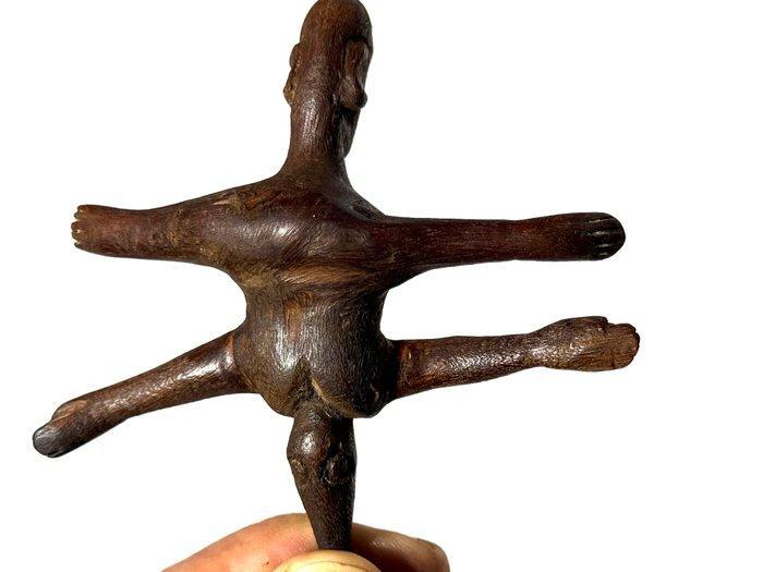 Oud houten amulet uit Borneo - Dayak - Indonesië (Zonder, Antiek en Kunst, Kunst | Niet-Westerse kunst