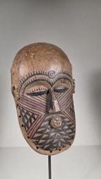 Masque en bois - Kuba - Congo RDC (Sans prix de réserve)
