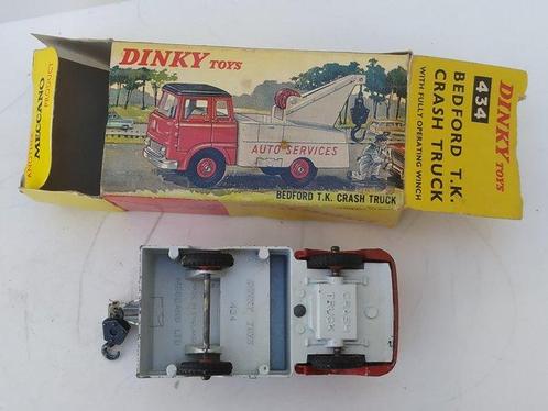 Dinky Toys 1:48 - Model vrachtwagen (2) - Original Issue -, Hobby en Vrije tijd, Modelauto's | 1:5 tot 1:12