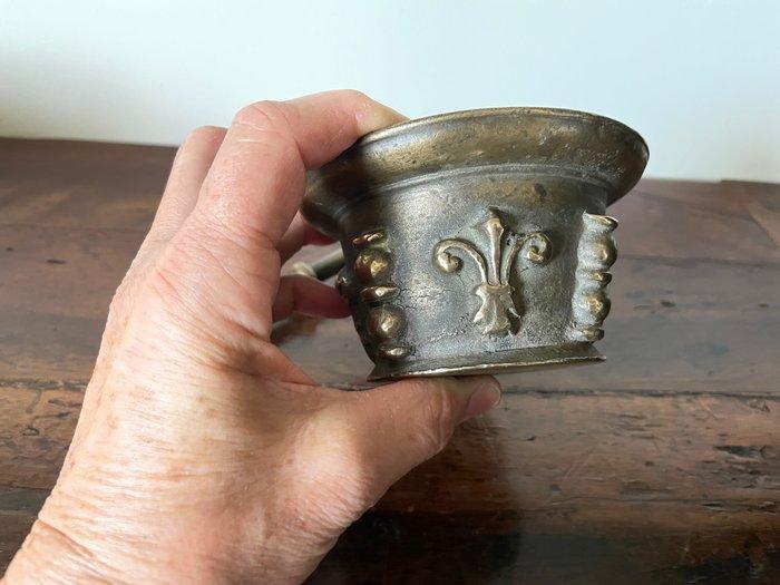 Vijzel (2) - 17e - Hoogtepunt & Vreemdheden - Brons, Antiek en Kunst, Antiek | Overige Antiek