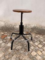 Bank - Accent - IJzer - Banco Industrial, Antiek en Kunst