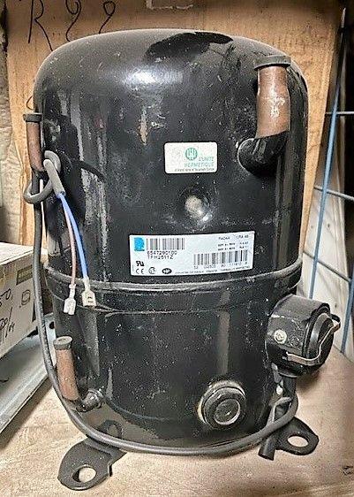 Tecumseh hermetisch koel/vries compressor, TFH2511Z, R404A,, Electroménager, Réfrigérateurs & Frigos