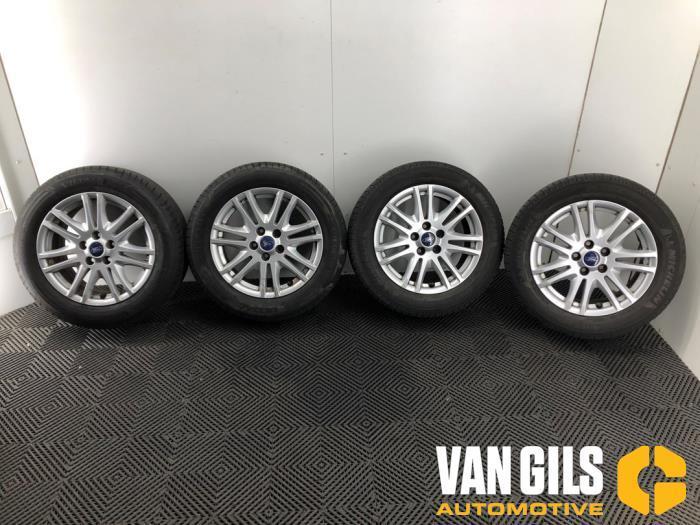 Sportvelgenset + banden Ford Focus O327535, Auto-onderdelen, Ophanging en Onderstel