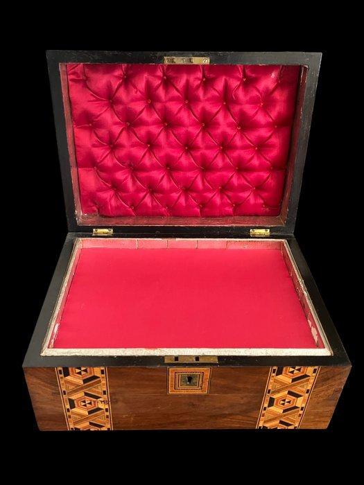 Boîte à bijoux - Noyer - marqueterie de Tunbridge, Antiek en Kunst, Antiek | Overige Antiek