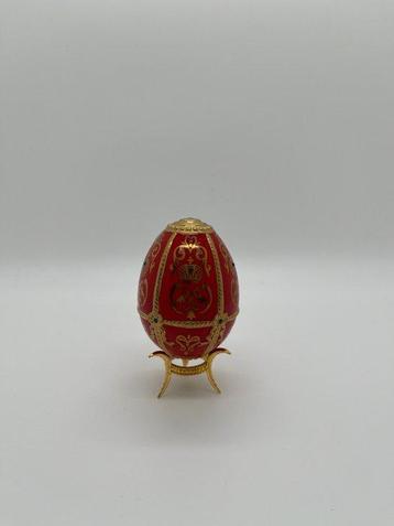 Fabergé ei - House of Fabergé - The Imperial Jeweled Egg