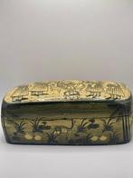 Cercueil - Papier-mâché - Coffret oriental