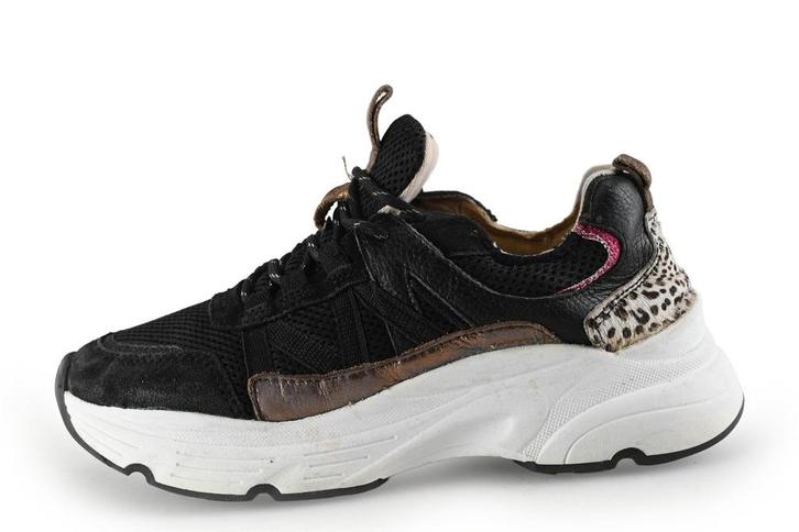 Omoda Sneakers in maat 38 Zwart, Kleding | Dames, Schoenen, Zwart, Zo goed als nieuw, Sneakers, Verzenden
