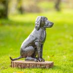 Figure - Beeld van een teckel in zittende houding - métal