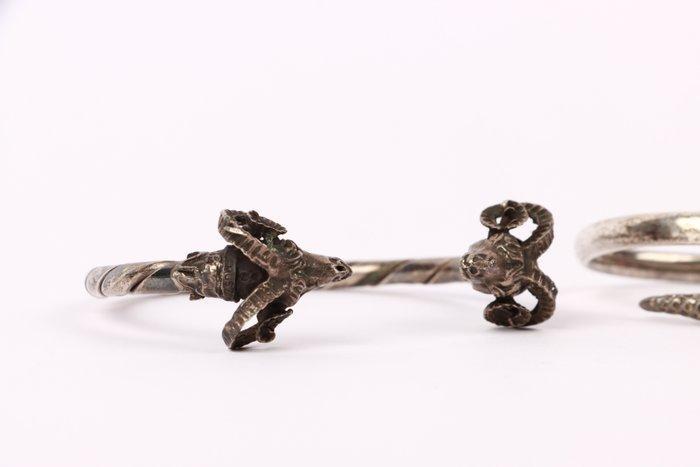 Zonder Minimumprijs - 2-delige sieradenset Zilver - Twee, Handtassen en Accessoires, Antieke sieraden