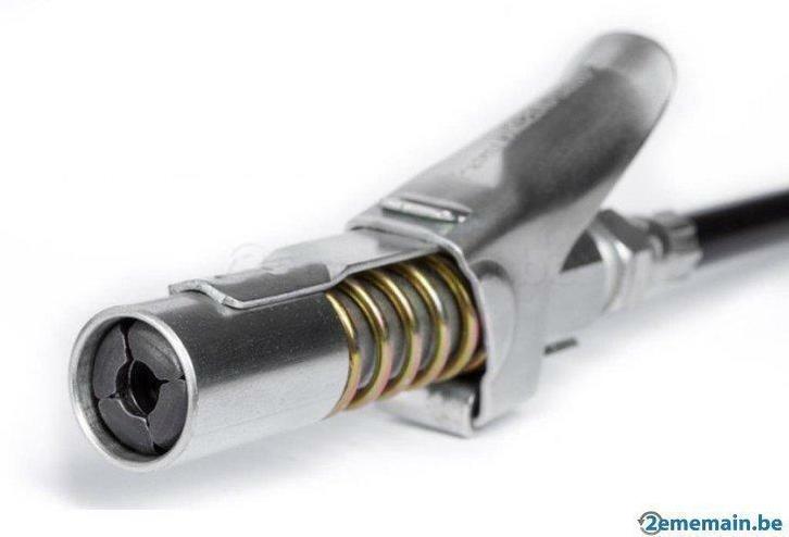 Agrafe spéciale pour pompes et appareils de graissage, Zakelijke goederen, Landbouw | Werktuigen