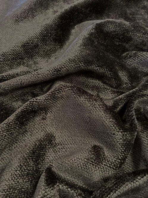 Zacht en consistent intens iriserend zwart fluweel van, Antiek en Kunst, Antiek | Tapijten, Tafelkleden en Textiel