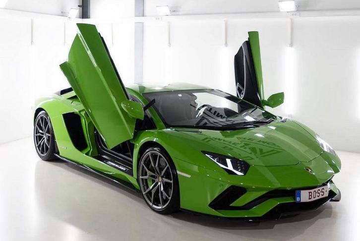 Lamborghini Aventador S, Auto's, Lamborghini, Dealer onderhouden, Onderhoudsboekje, Aventador, Benzine, Groen, Gebruikt, Zwart