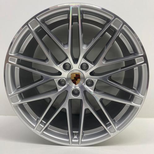 Porsche Macan IV (H2) ORIGINELE 22 RS Spyder zilver velgen, Auto-onderdelen, Banden en Velgen, Overige maten, Personenwagen, Gebruikt