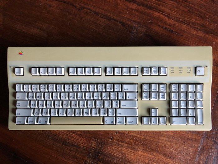 Apple - Extremely Rare Extended Keyboard II / Japanese, Games en Spelcomputers, Spelcomputers | Overige Accessoires