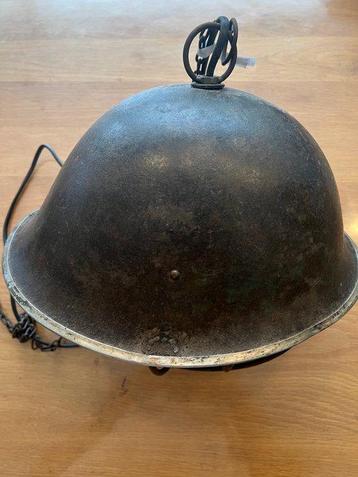 Lamp - Mk II - Staal - Engelse helm lamp
