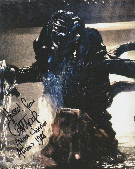 Alien - Signed by Carl Toop (Alien Warrior), Verzamelen, Film en Tv
