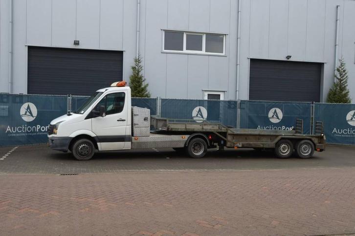 Veiling: Autotransporter Vrachtwagen Volkswagen Crafter Dies, Autos, Camions, Enlèvement